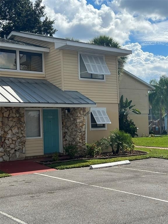 2777 N Poinciana Boulevard - Photo 2