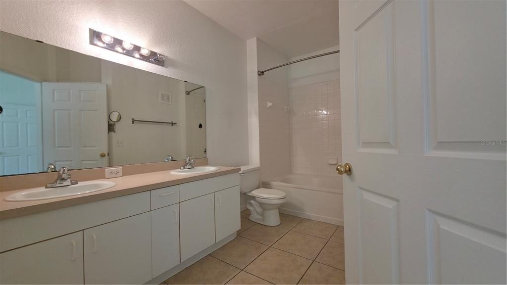 3611 Conroy - Photo 12
