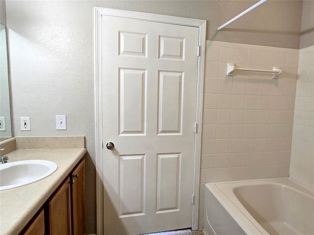 9005 Lee Vista Blvd - Photo 6