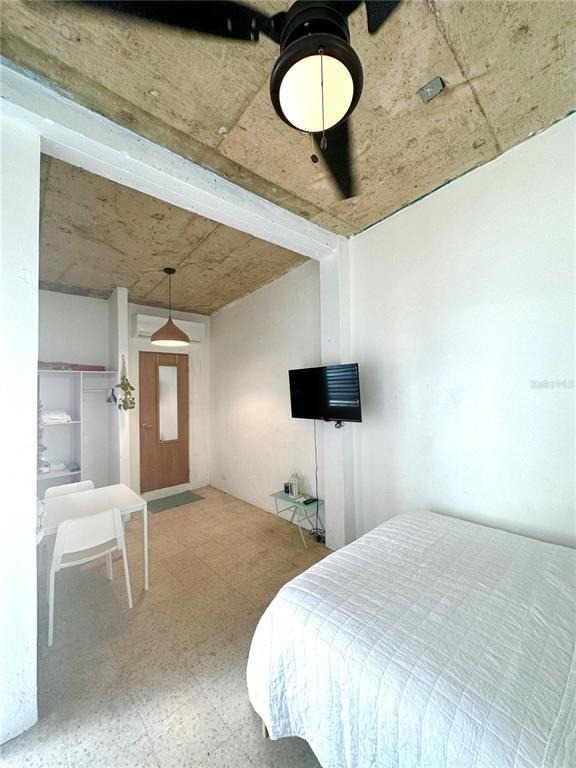 205 Las Flores Street - Photo 7