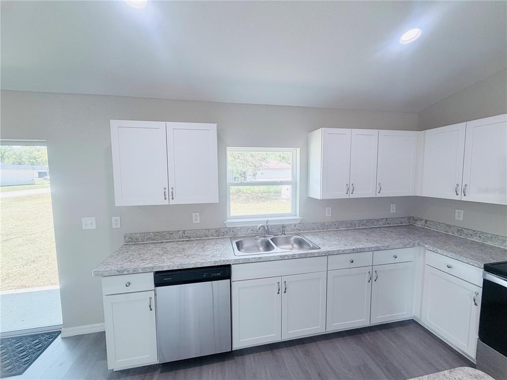 13439 Sw 106th Place - Photo 27