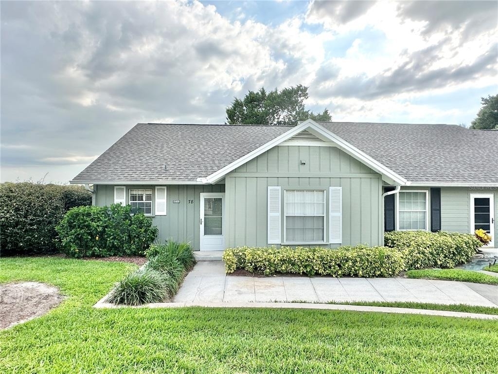 1096 Villa Lane - Photo 0