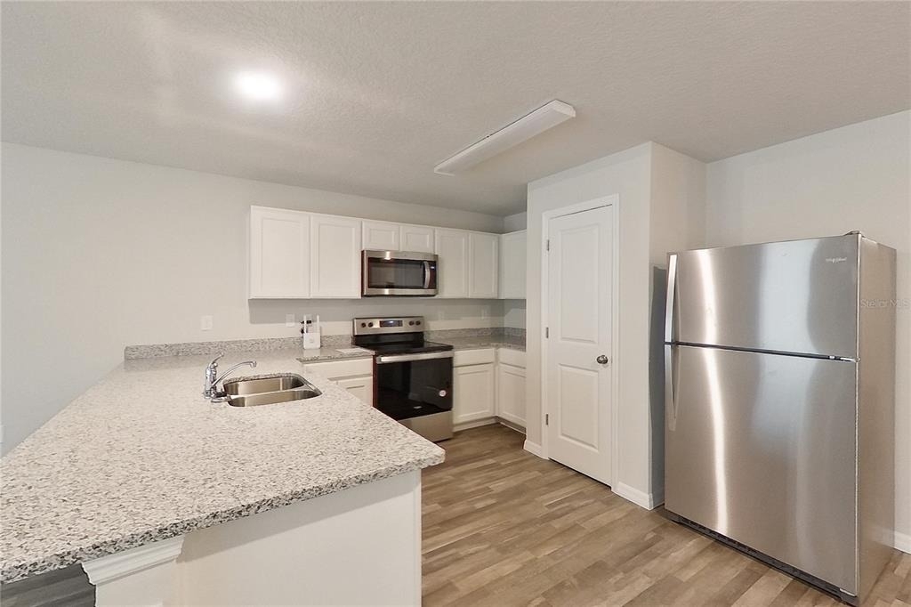 8755 N Nobleton Way - Photo 3