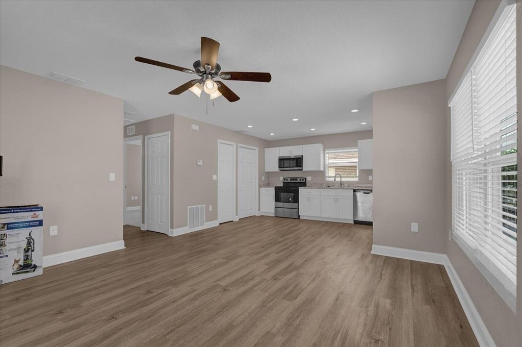 324 Avenue Y Ne - Photo 12