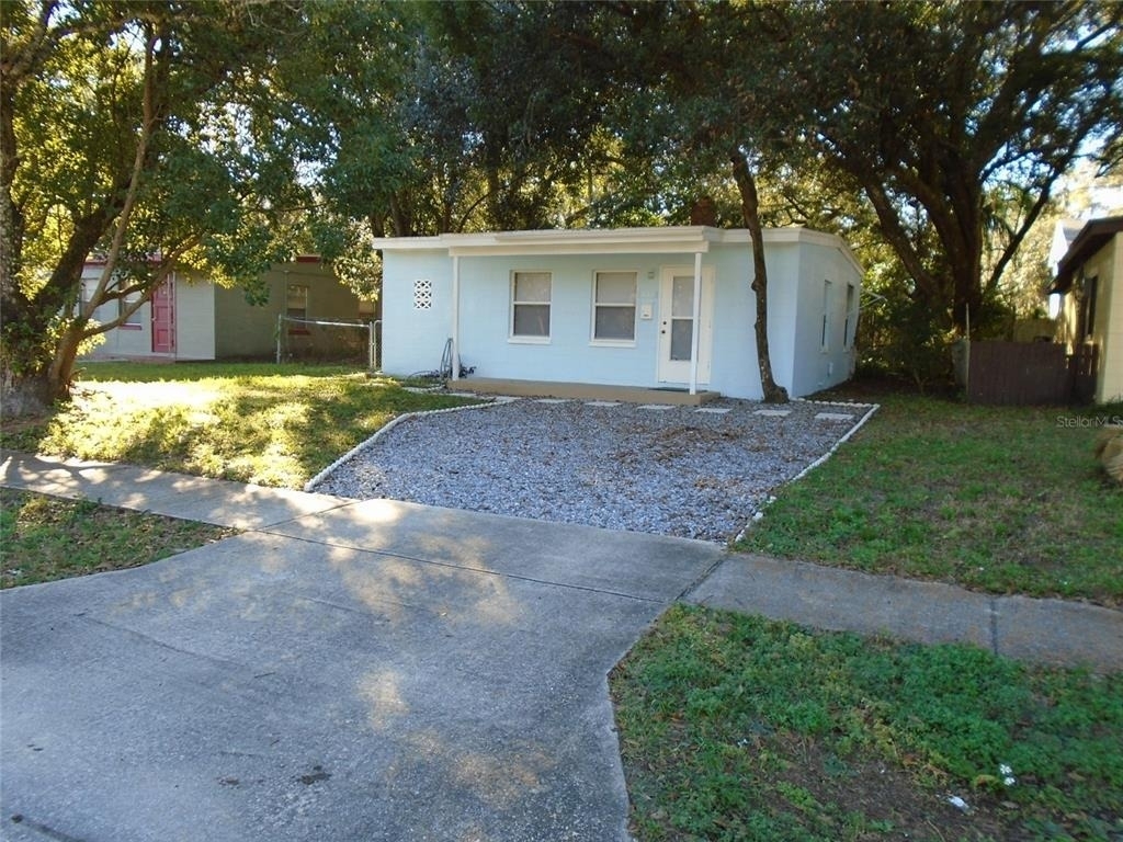 131 Lemon Lane - Photo 1