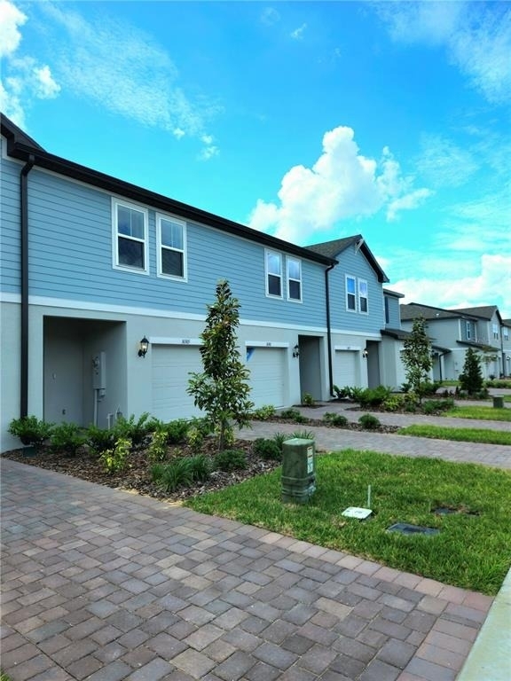 16305 Bird Of Paradise Avenue - Photo 0