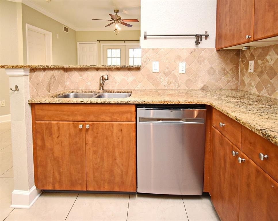 206 E South Street - Photo 4