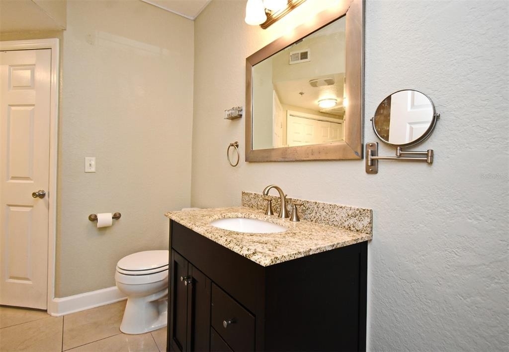 206 E South Street - Photo 14