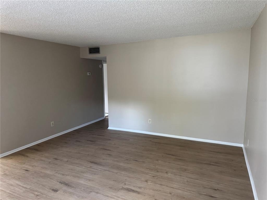 2365 Oak Park Way - Photo 3