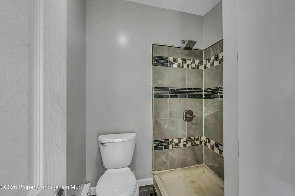 1502 Church (2nd Flr) Avenue - Photo 13