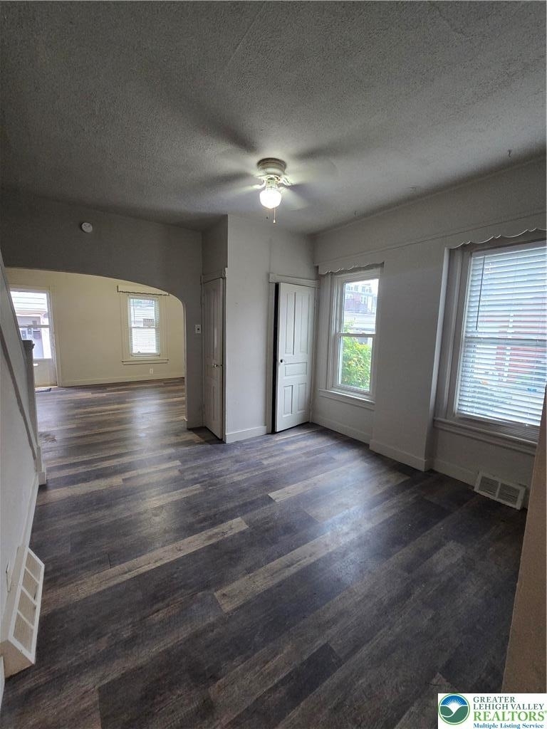 1437 Webster Street - Photo 3