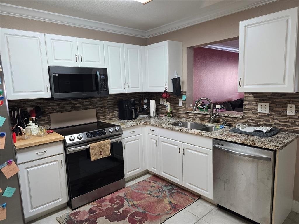 2636 Sw 35th Place - Photo 7