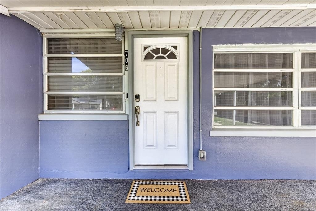 706 Mission Drive - Photo 2