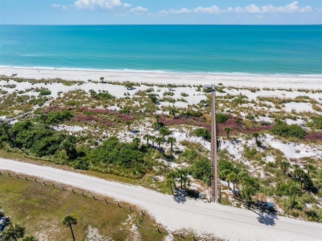9400 Little Gasparilla Island - Photo 39