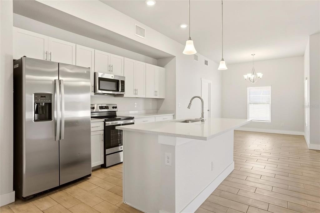 870 Columbia Street - Photo 4