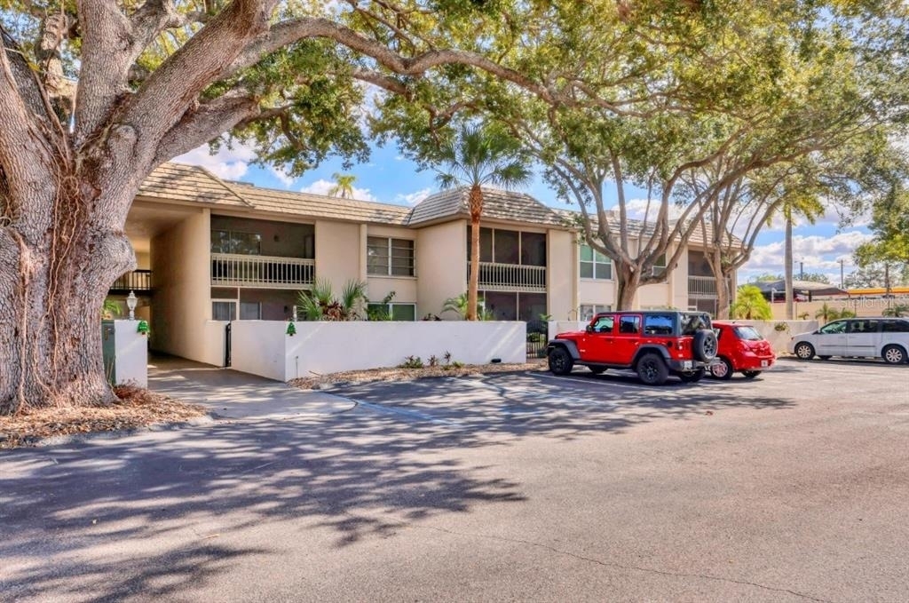 3350 S Osprey Avenue - Photo 24