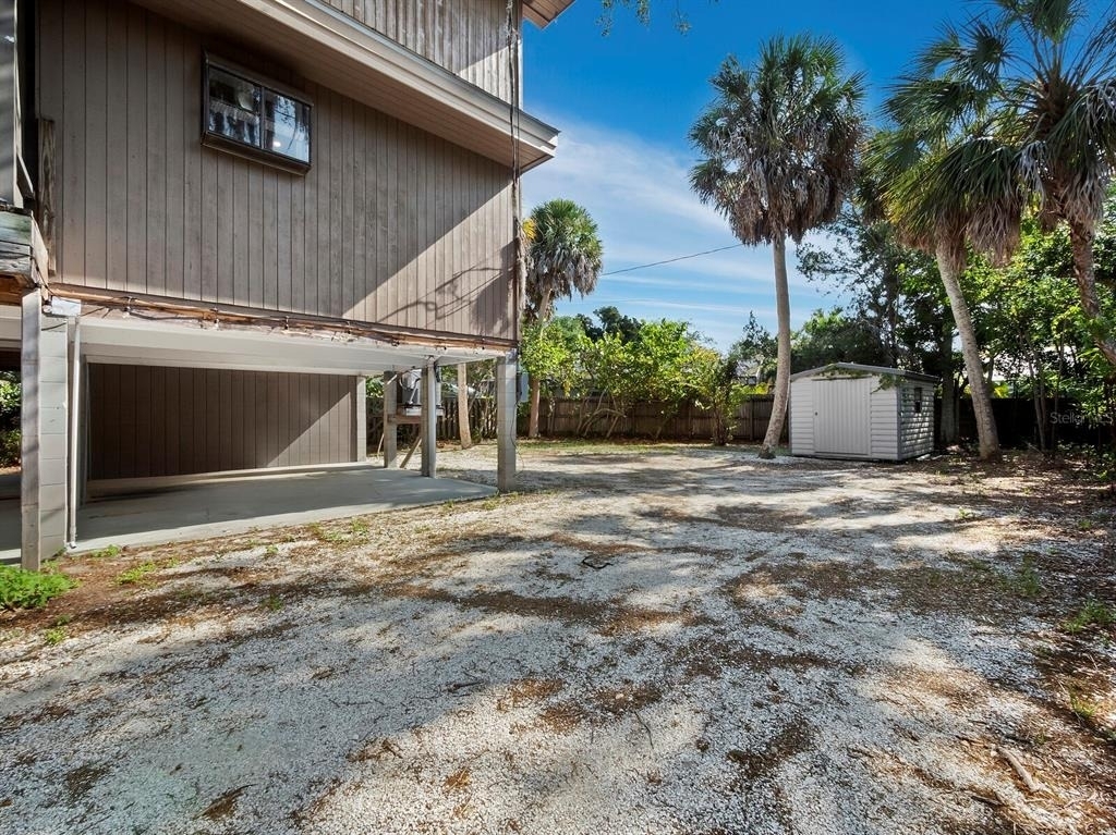 5141 Saint Albans Avenue - Photo 19
