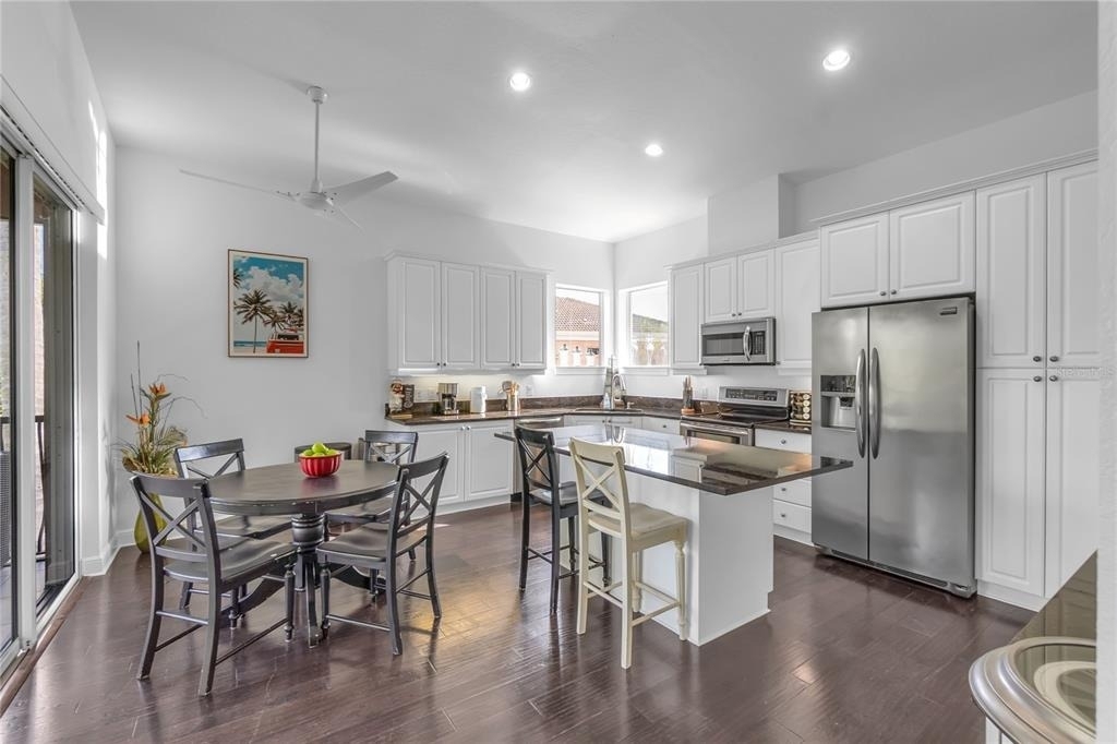 5469 46th Court W - Photo 12