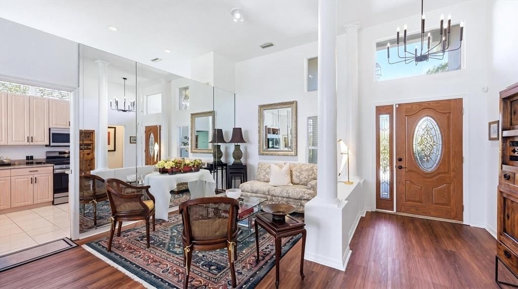 8009 Hampton Court - Photo 5