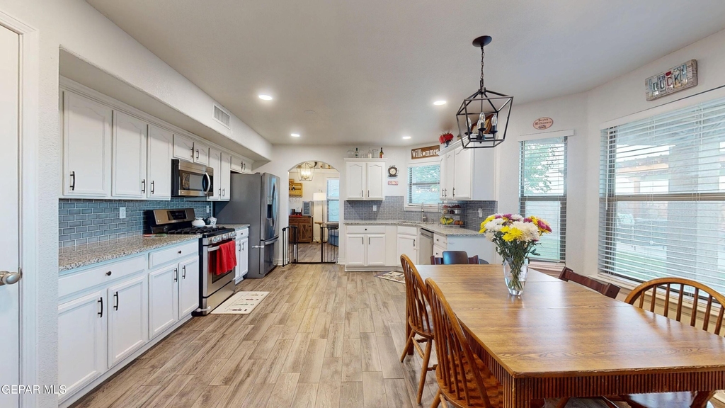 3249 Emerald Point Drive - Photo 7