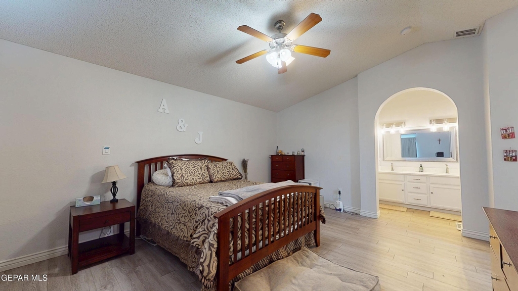 3249 Emerald Point Drive - Photo 20