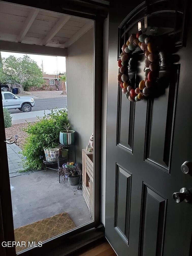 2705 Jackson Avenue - Photo 1