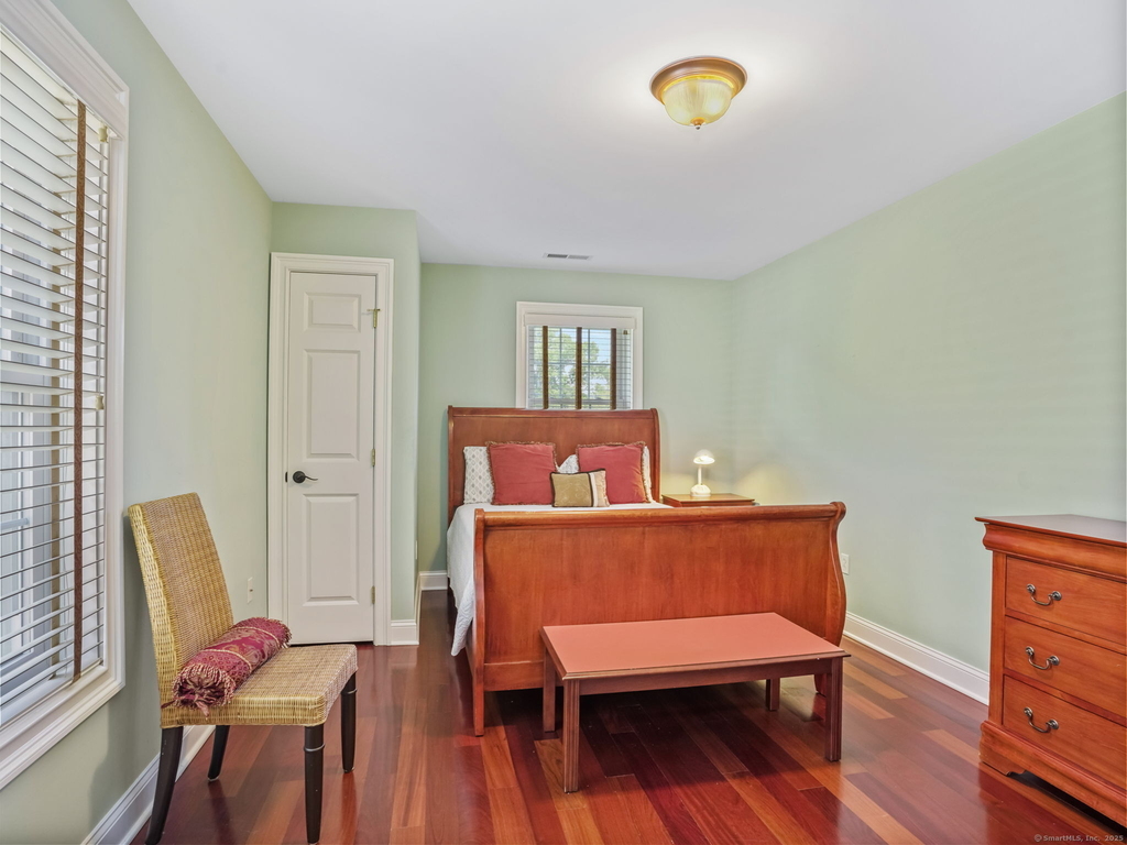 56 Barholm Avenue - Photo 16