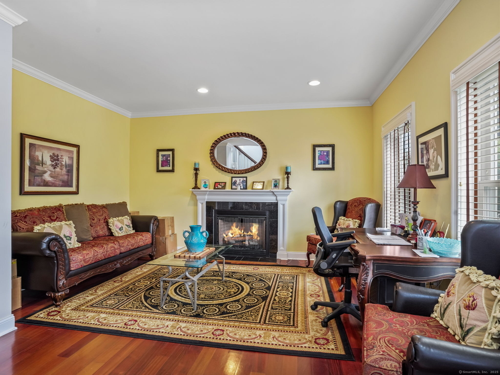 56 Barholm Avenue - Photo 2