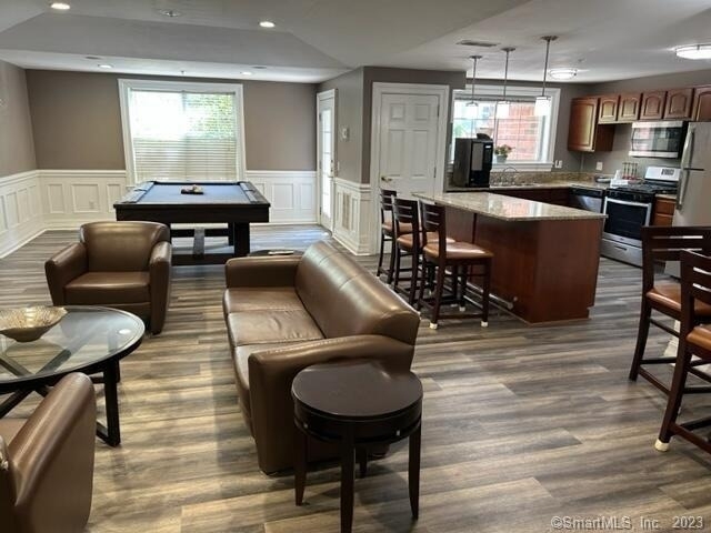 488 Bedford Street - Photo 3