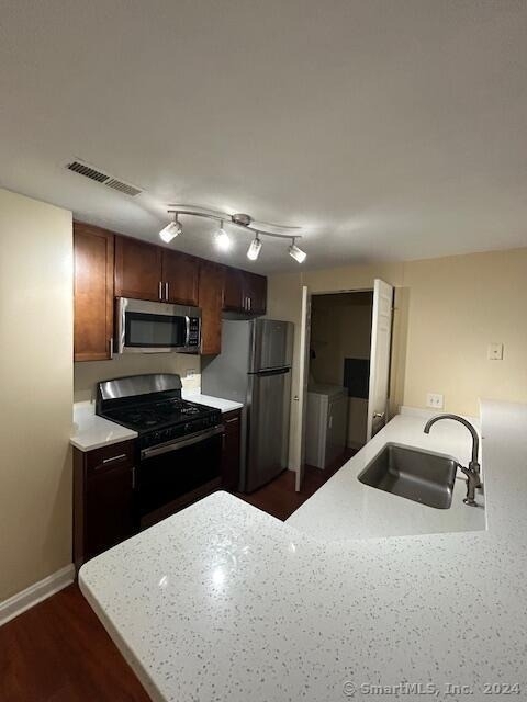 488 Bedford Street - Photo 0