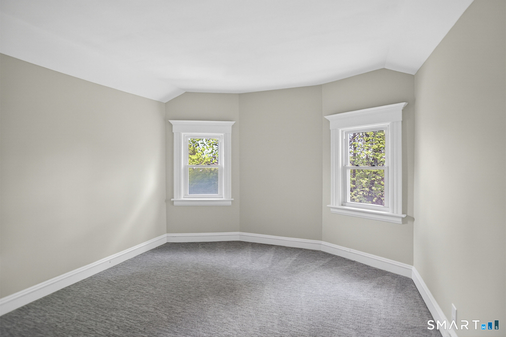 95 Parrott Avenue - Photo 16