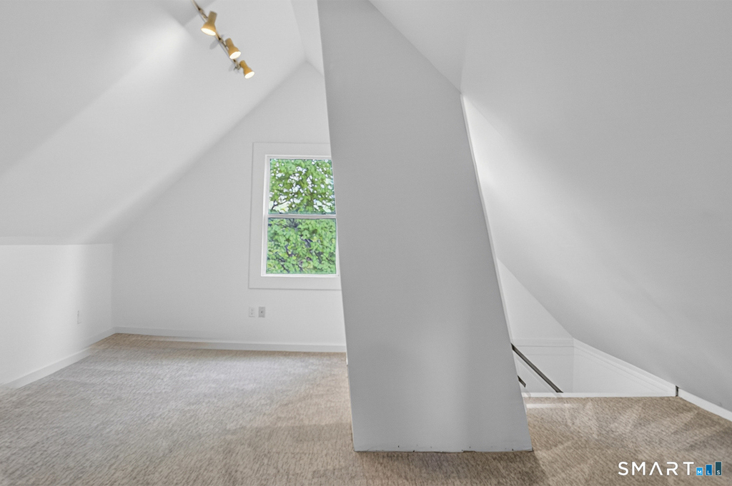 95 Parrott Avenue - Photo 18