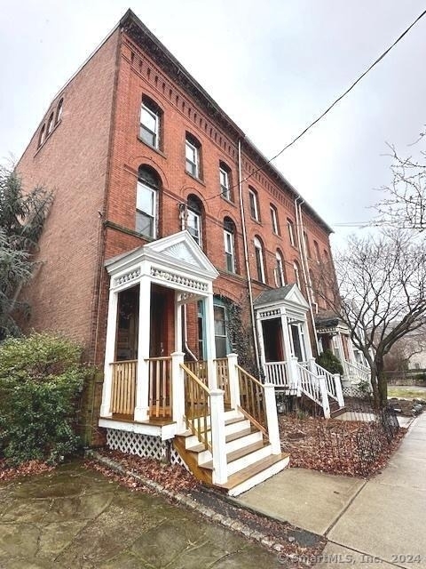 74 Pearl Street - Photo 0