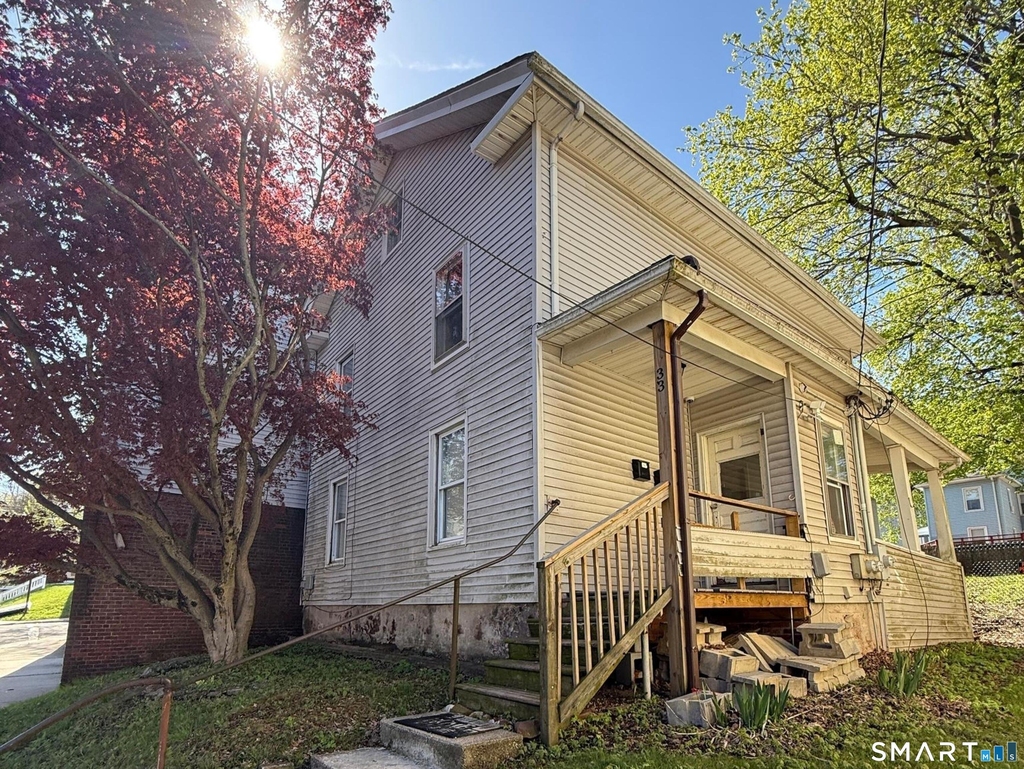 33 Olive Street - Photo 0