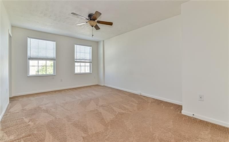 209 Ascot Ct - Photo 9