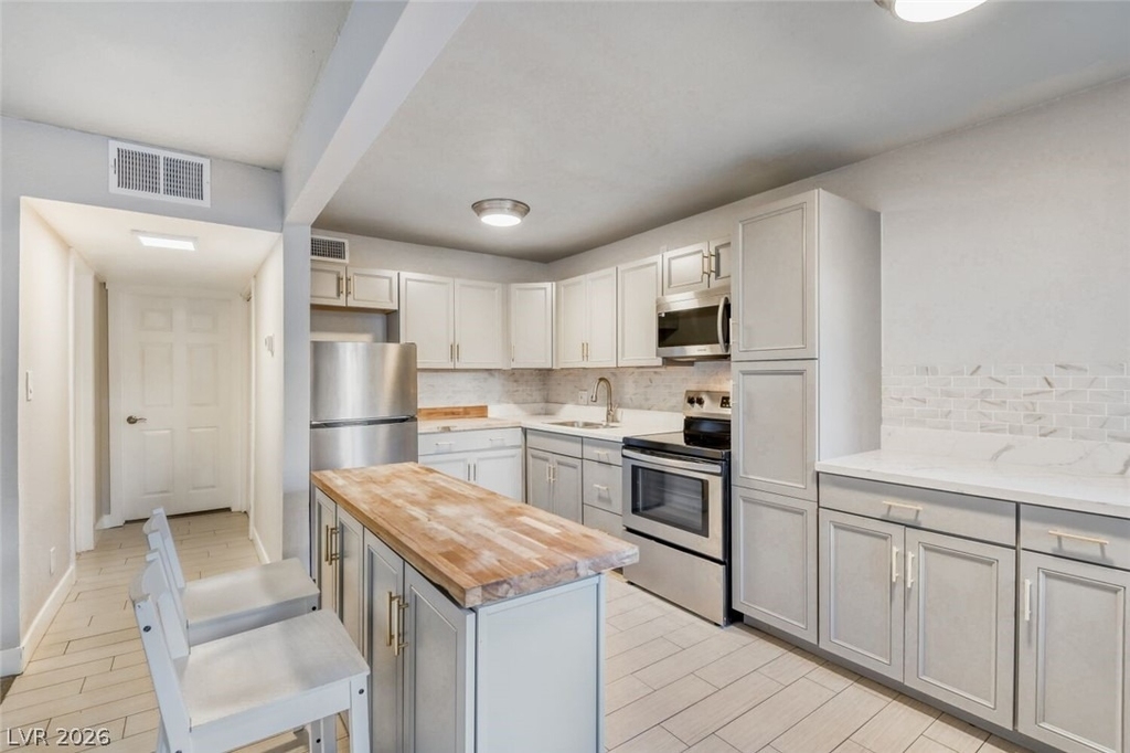 304 Orland Street - Photo 3