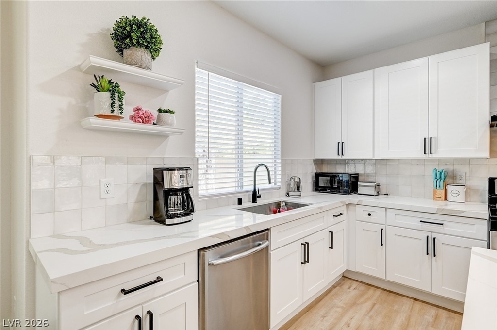 3236 Rushing Waters Place - Photo 19