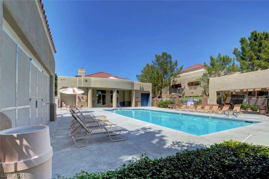 1908 Desert Falls Court - Photo 33