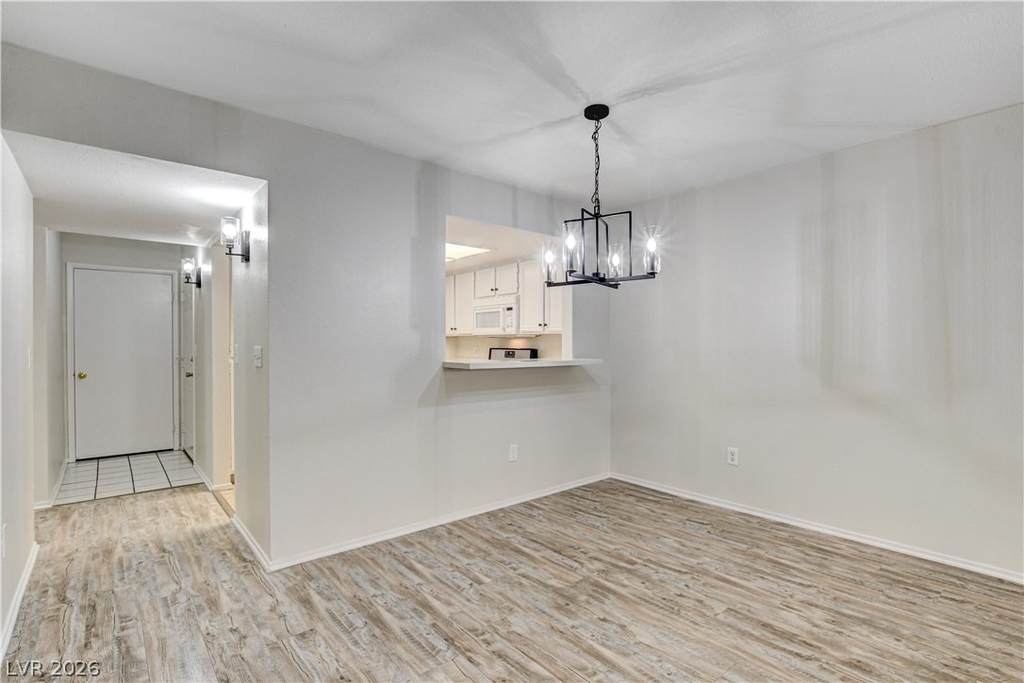 1908 Desert Falls Court - Photo 13