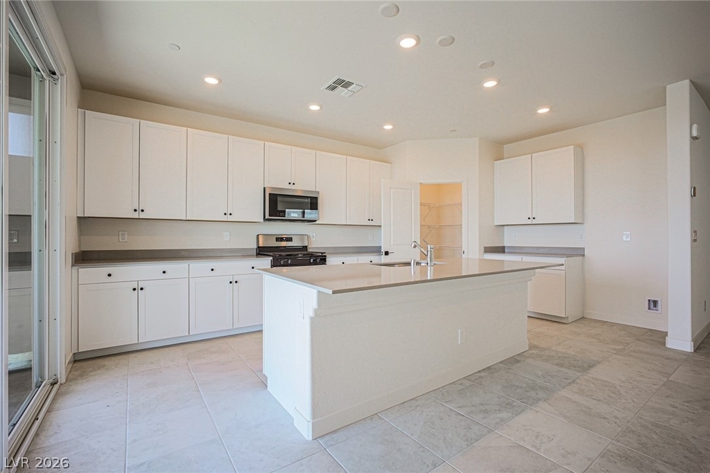 5644 Hill Spire Street - Photo 10