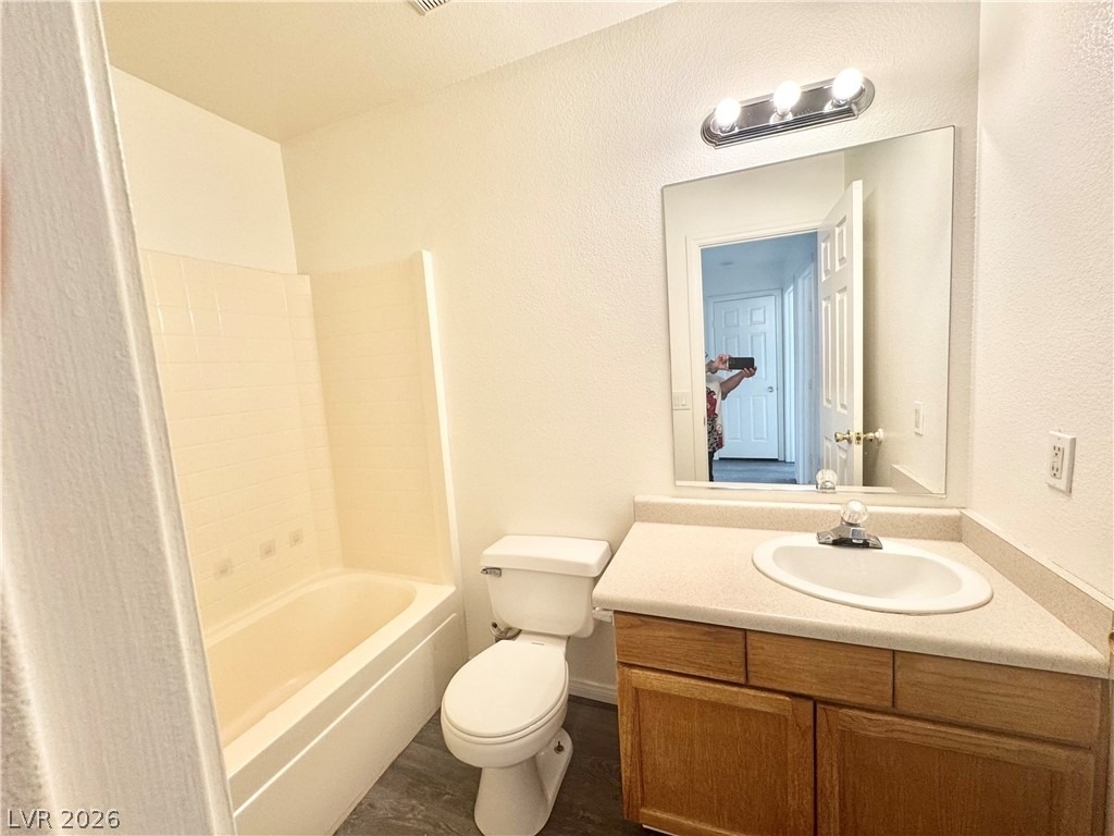 1040 Pahrump Valley Boulevard - Photo 9