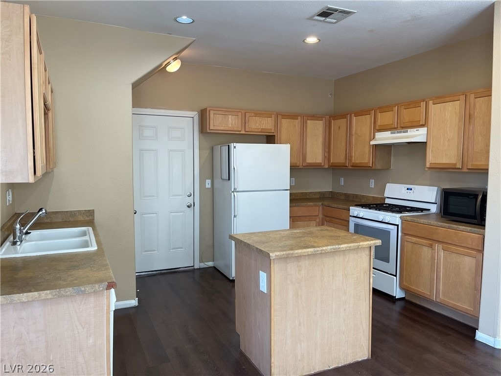733 Emerald Idol Place - Photo 5