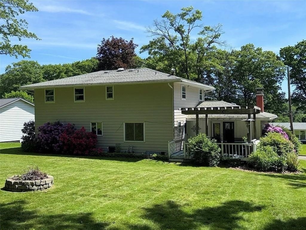 7 Exeter Drive - Photo 3