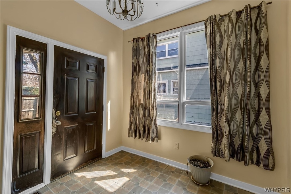 4098 Bailey Avenue - Photo 13