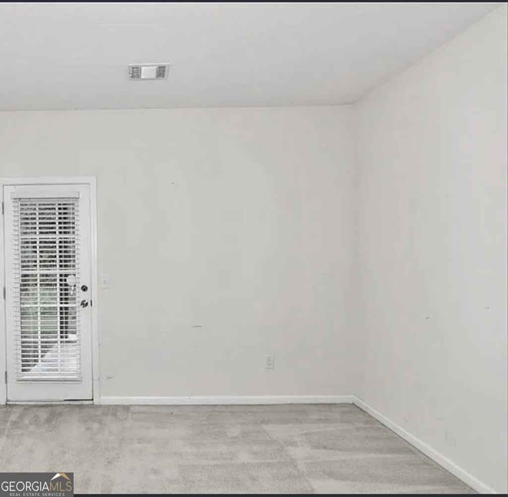 3266 Mill Springs Circle - Photo 7