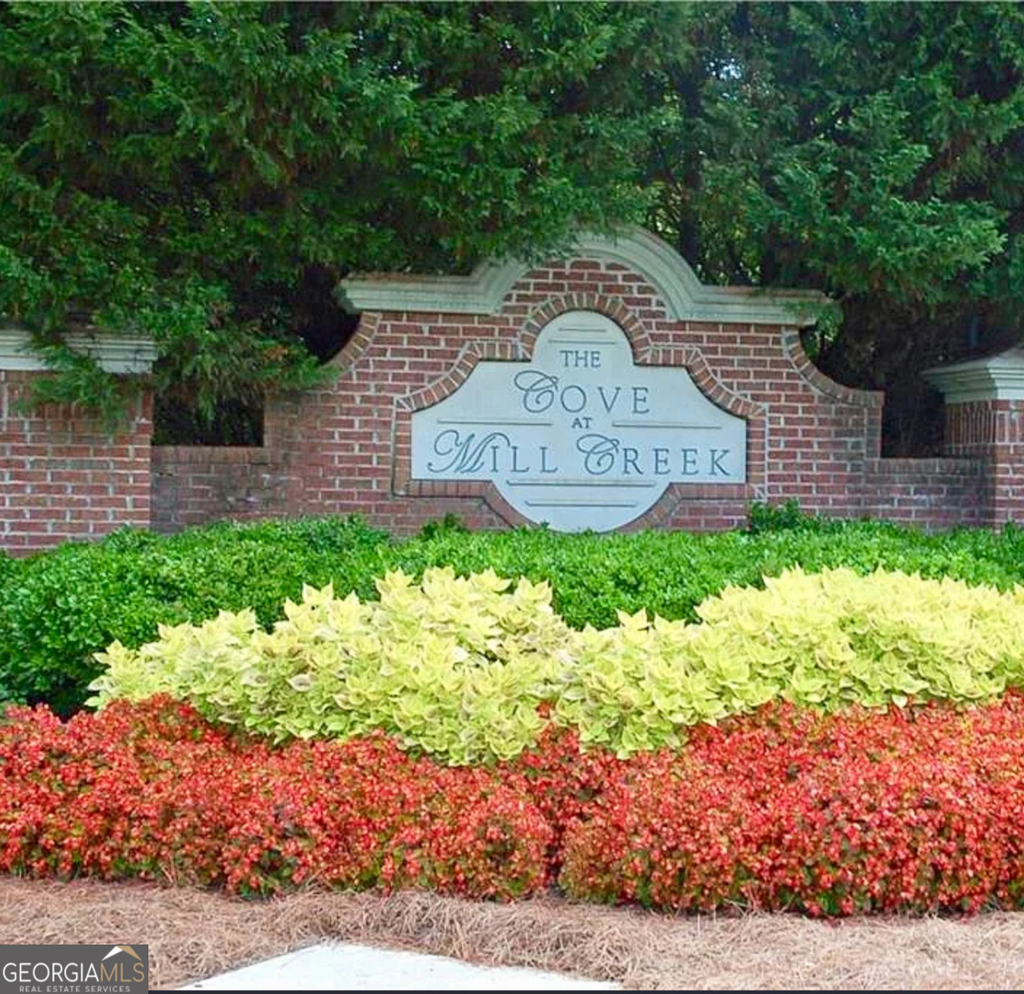 3266 Mill Springs Circle - Photo 1