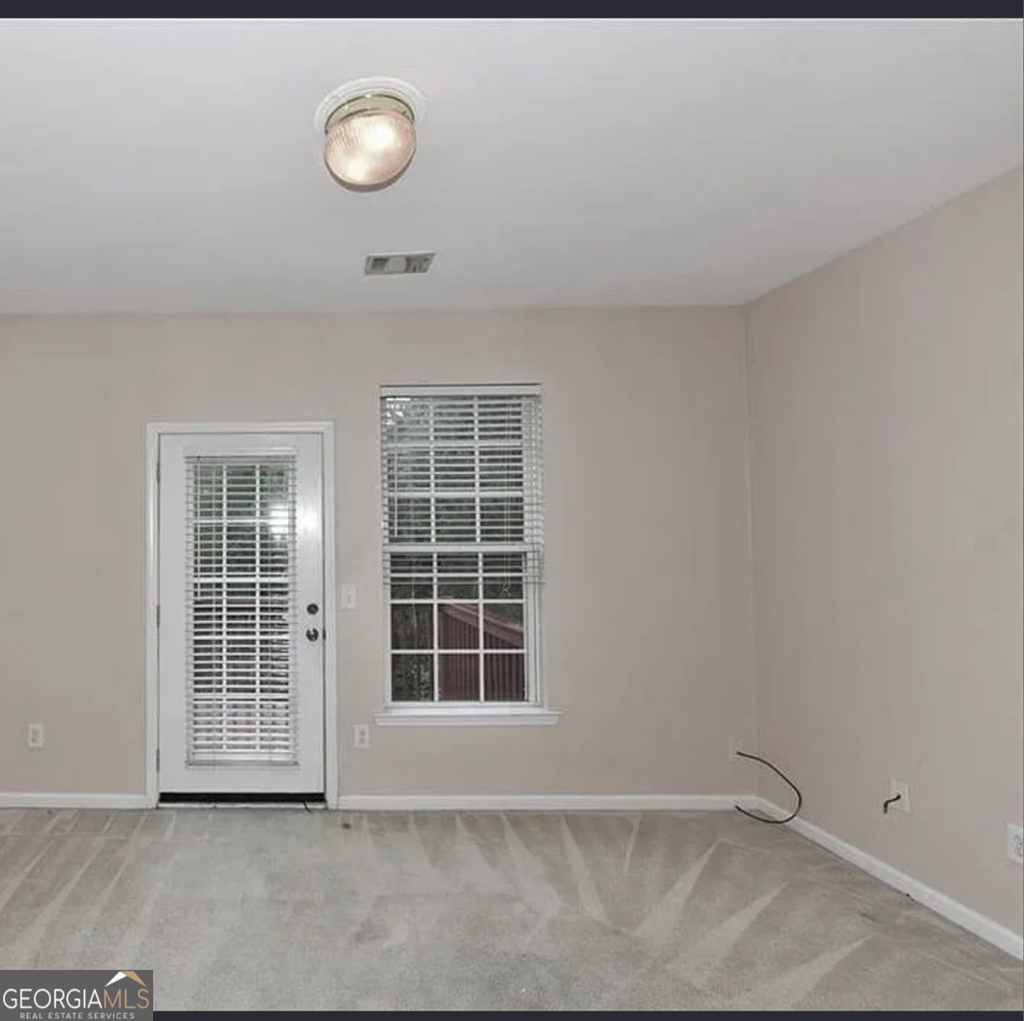 3266 Mill Springs Circle - Photo 5