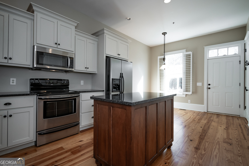 83 Charter Oak Drive - Photo 8