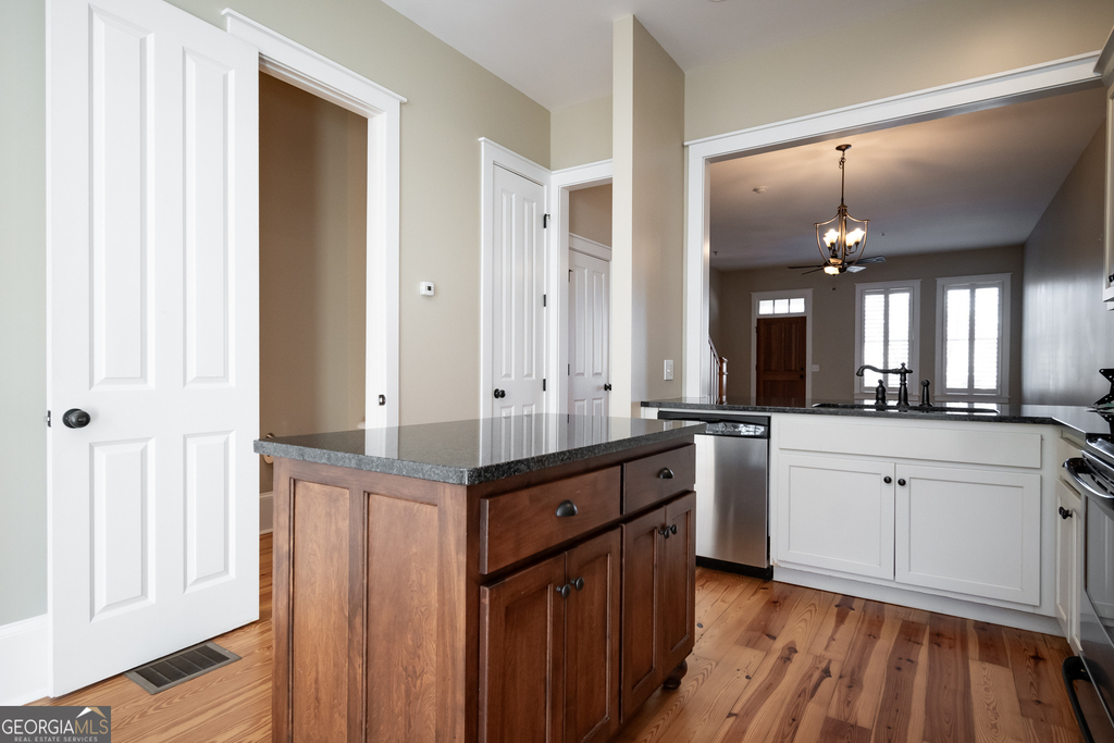 83 Charter Oak Drive - Photo 15