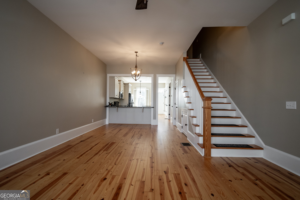 83 Charter Oak Drive - Photo 2